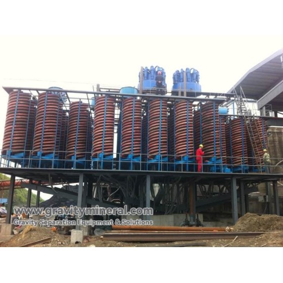 Spiralrutsche aus glasfaserverstärktem Kunststoff